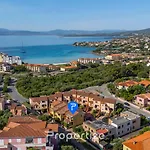 Con Idromassaggio E Patio By Propertize Golfo Aranci