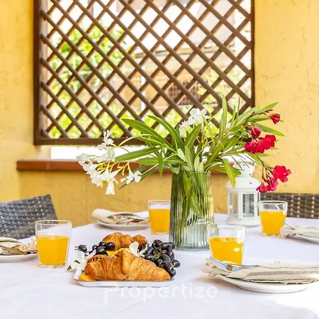 Con Idromassaggio E Patio By Propertize شاليه *