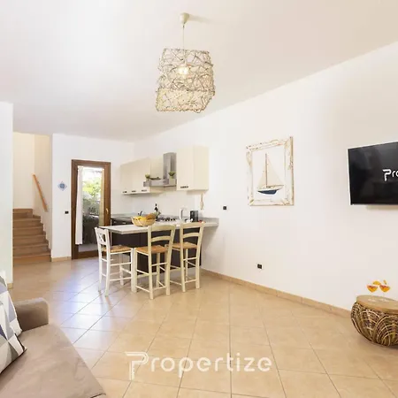 Con Idromassaggio E Patio By Propertize غولفو أرانتْشي