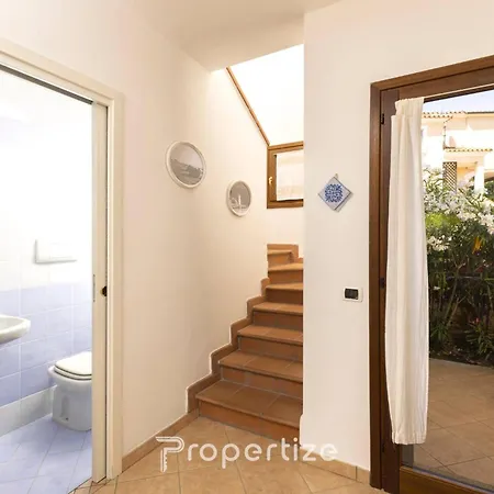 Con Idromassaggio E Patio By Propertize شاليه غولفو أرانتْشي