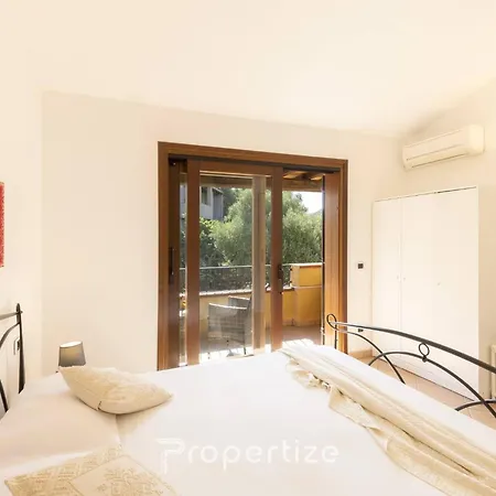 Con Idromassaggio E Patio By Propertize شاليه غولفو أرانتْشي